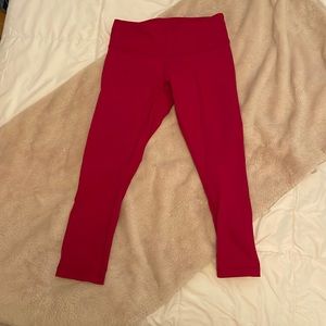 Lululemon hot pink cropped leggings